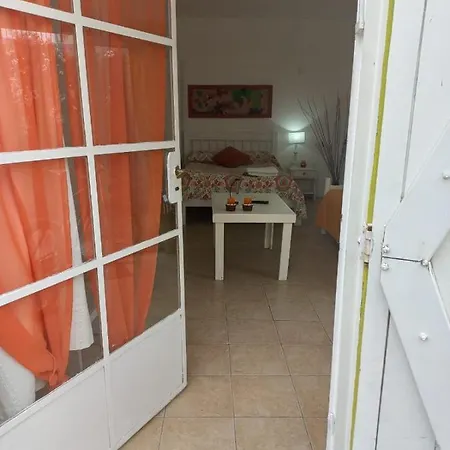 La Mora Alojamiento En Tandil Exterior photo